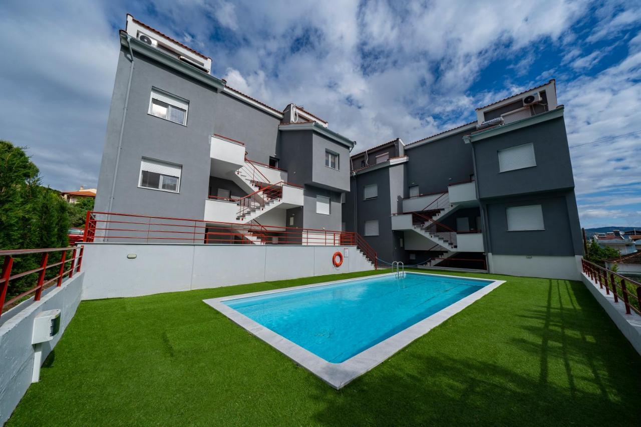 Hermes Design Suites Nea Iraklitsa Extérieur photo